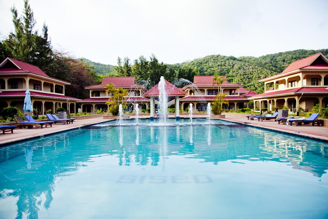 Oasis Hotel Restaurant & Spa Grand Anse  Exterior photo